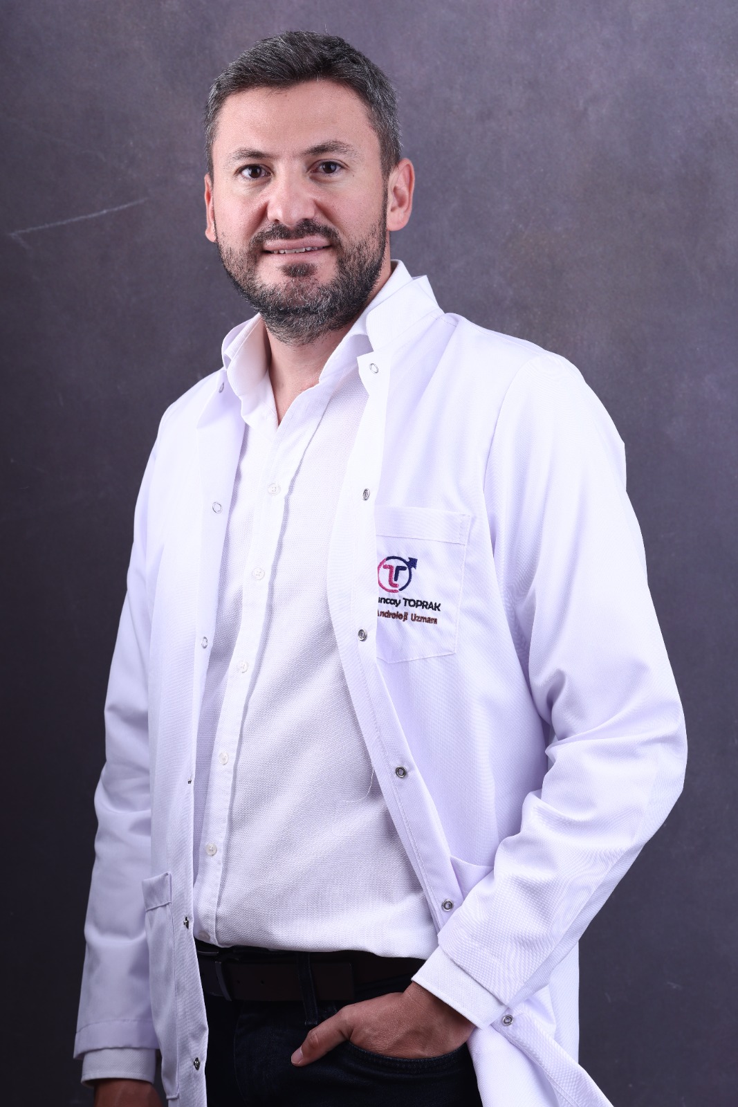 Prof Dr Tuncay Toprak Kimdir